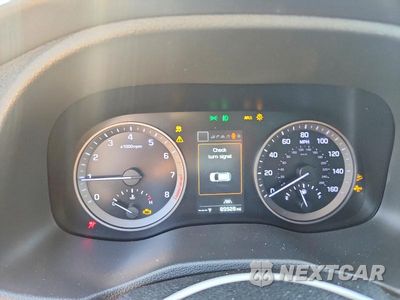 Zdjęcie 9 z 12 samochodu: 2017 HYUNDAI TUCSON LIMITED VIN:KM8J3CA24HU431745 - miniatura
