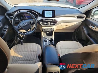 Zdjęcie 8 z 14 samochodu: 2021 FORD ESCAPE SE VIN:1FMCU9BZ5MUA81914 - miniatura