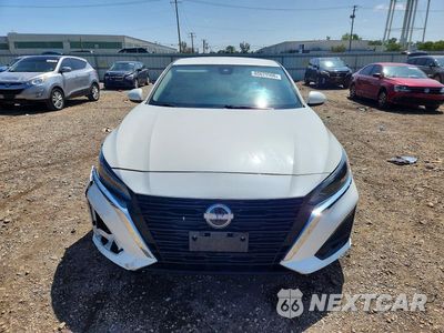 Piąte zdjęcie samochodu w środku: 2023 NISSAN ALTIMA SV VIN:1N4BL4DV8PN366918 - miniatura