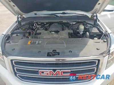 Zdjęcie 12 z 13 samochodu: 2019 GMC YUKON XL C1500 SLT VIN:1GKS1GKC9KR374910 - miniatura