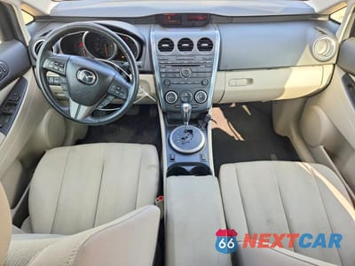 Zdjęcie 8 z 12 samochodu: 2011 MAZDA CX-7 VIN:JM3ER2B58B0391117 - miniatura