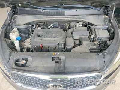 Zdjęcie 12 z 13 samochodu: 2016 KIA SORENTO LX VIN:5XYPG4A33GG050423 - miniatura