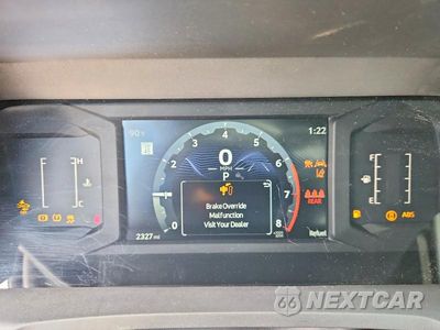 Zdjęcie 9 z 13 samochodu: 2026 TOYOTA TACOMA SR5 VIN:3TMLB5JN6TM256448 - miniatura