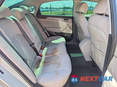 Zdjęcie 10 z 12 samochodu: 2017 HYUNDAI SONATA SE VIN:5NPE24AF7HH470647 - miniatura
