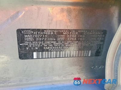 Zdjęcie 12 z 12 samochodu: 2011 HYUNDAI ELANTRA GLS VIN:KMHDH4AE9BU122651 - miniatura