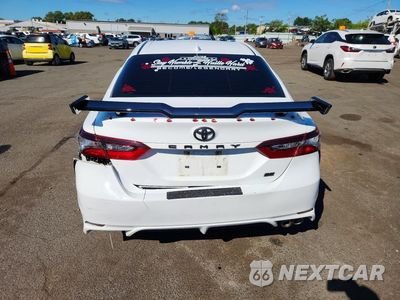 Zdjęcie 6 z 12 samochodu: 2021 TOYOTA CAMRY SE VIN:4T1G11AK1MU434312 - miniatura