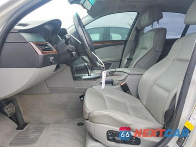 Zdjęcie 7 z 12 samochodu: 2008 BMW 528 I VIN:WBANU535X8C116439 - miniatura
