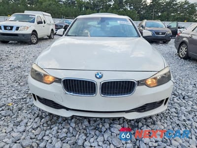 Piąte zdjęcie samochodu w środku: 2014 BMW 328 I VIN:WBA3A5G56ENP32259 - miniatura