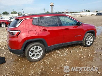 Trzecie zdjęcie samochodu z tyłu: 2025 JEEP COMPASS LATITUDE VIN:3C4NJDBN1ST569111 - miniatura