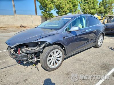 2019 TESLA MODEL X 5YJXCDE26KF180578 - główne zdjęcie licytacji z USA - miniatura