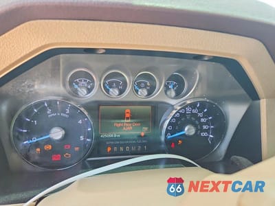 Zdjęcie 9 z 12 samochodu: 2013 FORD F350 SUPER DUTY VIN:1FT8W3BT8DEA67495 - miniatura