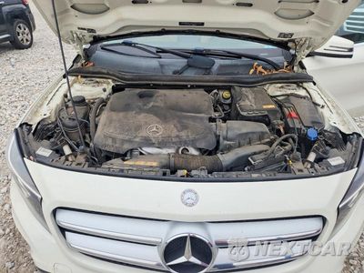 Zdjęcie 11 z 12 samochodu: 2015 MERCEDES-BENZ GLA 250 VIN:WDCTG4EB4FJ141967 - miniatura