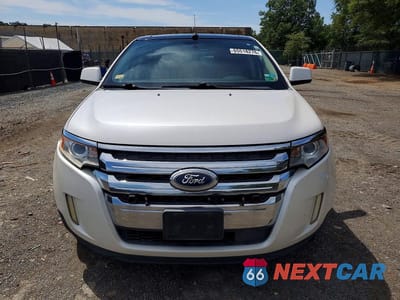 Piąte zdjęcie samochodu w środku: 2011 FORD EDGE LIMITED VIN:2FMDK3KC9BBA56889 - miniatura