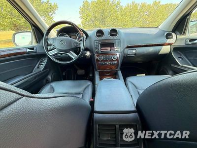 Zdjęcie 9 z 10 samochodu: 2010 MERCEDES-BENZ GL 450 4MATIC VIN:4JGBF7BE7AA612986 - miniatura