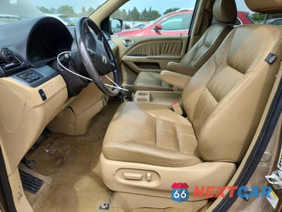 Zdjęcie 7 z 12 samochodu: 2008 HONDA ODYSSEY EXL VIN:5FNRL38668B409190 - miniatura