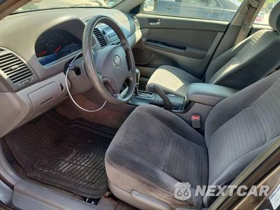 Zdjęcie 7 z 12 samochodu: 2006 TOYOTA CAMRY STANDARD VIN:JTDBE32K863064014 - miniatura