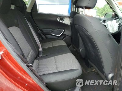 Zdjęcie 10 z 12 samochodu: 2020 KIA SOUL LX VIN:KNDJ23AU6L7088596 - miniatura