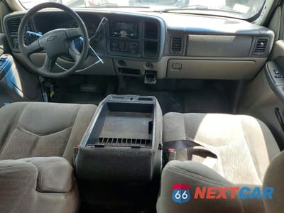 Zdjęcie 8 z 13 samochodu: 2003 CHEVROLET TAHOE K1500 VIN:1GNEK13V53J291405 - miniatura