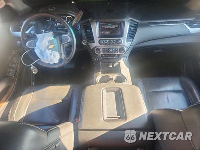 Zdjęcie 8 z 13 samochodu: 2018 CHEVROLET SUBURBAN K1500 LT VIN:1GNSKHKC0JR180058 - miniatura