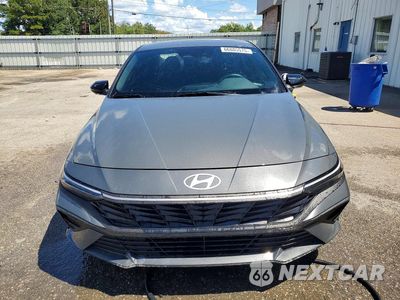 Piąte zdjęcie samochodu w środku: 2025 HYUNDAI ELANTRA SEL SPORT VIN:KMHLM4DG1SU998487 - miniatura