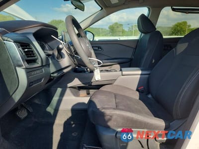 Zdjęcie 7 z 14 samochodu: 2023 NISSAN ROGUE S VIN:5N1BT3AB5PC760334 - miniatura