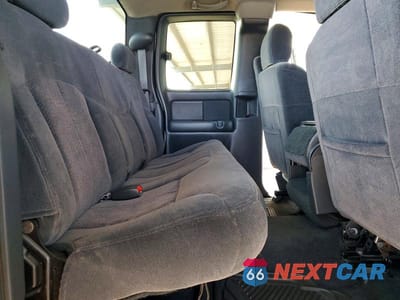Zdjęcie 10 z 12 samochodu: 2001 CHEVROLET SILVERADO C1500 VIN:2GCEC19T911116562 - miniatura