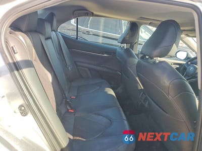 Zdjęcie 10 z 12 samochodu: 2019 TOYOTA CAMRY HYBRID VIN:4T1B21HK1KU517605 - miniatura