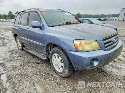Czwarte zdjęcie samochodu z boku: 2005 TOYOTA HIGHLANDER BASE VIN:JTEDP21A250083949 - miniatura