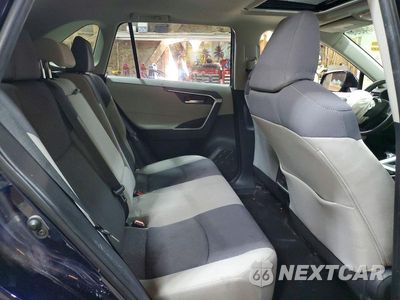 Zdjęcie 11 z 13 samochodu: 2019 TOYOTA RAV4 XLE VIN:JTMP1RFV9KJ003771 - miniatura