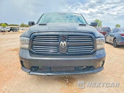 Piąte zdjęcie samochodu w środku: 2014 RAM 1500 SPORT VIN:1C6RR6UT4ES154525 - miniatura