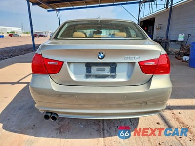 Zdjęcie 6 z 12 samochodu: 2010 BMW 328 I VIN:WBAPH7G57ANM54006 - miniatura