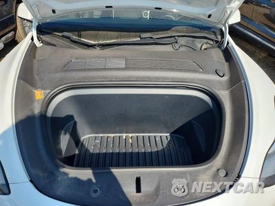 Zdjęcie 11 z 12 samochodu: 2020 TESLA MODEL Y VIN:5YJYGDEE5LF048996 - miniatura