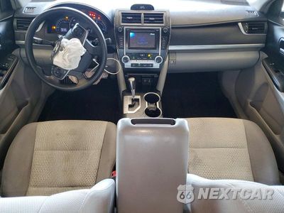 Zdjęcie 8 z 12 samochodu: 2014 TOYOTA CAMRY LE VIN:4T1BF1FK2EU316324 - miniatura