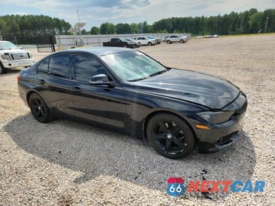 Czwarte zdjęcie samochodu z boku: 2013 BMW 320 I XDRIVE VIN:WBA3C3C56DF980766 - miniatura