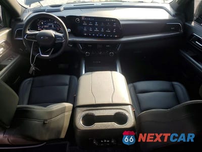 Zdjęcie 8 z 13 samochodu: 2025 CHEVROLET TAHOE K1500 Z71 VIN:1GNS6PRD1SR209226 - miniatura