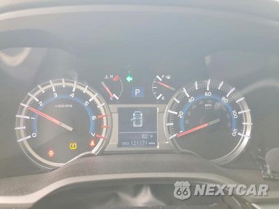 Zdjęcie 9 z 14 samochodu: 2019 TOYOTA 4RUNNER SR5 VIN:JTEZU5JR9K5209020 - miniatura