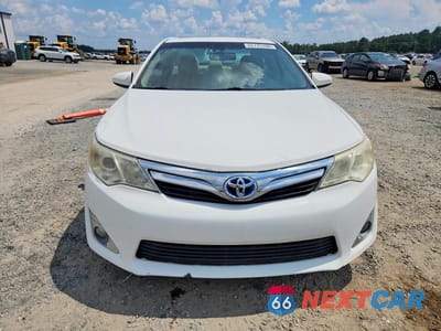 Piąte zdjęcie samochodu w środku: 2013 TOYOTA CAMRY HYBRID XLE VIN:4T1BD1FK2DU087471 - miniatura