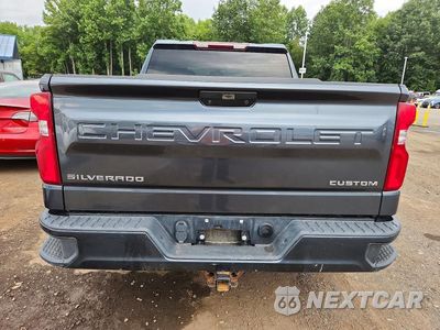 Zdjęcie 6 z 13 samochodu: 2020 CHEVROLET SILVERADO K1500 CUSTOM VIN:3GCPYBEK7LG383741 - miniatura