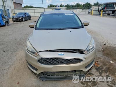 Piąte zdjęcie samochodu w środku: 2018 FORD FOCUS SE VIN:1FADP3F29JL227328 - miniatura