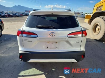 Zdjęcie 6 z 13 samochodu: 2024 TOYOTA COROLLA CROSS LE VIN:7MUCAABG9RV111592 - miniatura