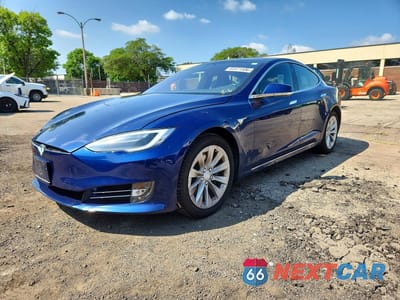 2017 TESLA MODEL S 5YJSA1E28HF216875 - główne zdjęcie licytacji z USA - miniatura