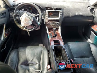 Zdjęcie 8 z 12 samochodu: 2007 LEXUS IS 350 VIN:JTHBE262272009536 - miniatura