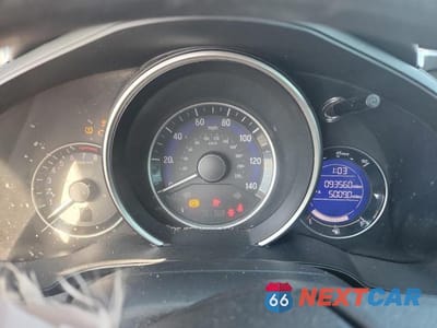 Zdjęcie 9 z 12 samochodu: 2018 HONDA FIT LX VIN:3HGGK5H49JM702301 - miniatura