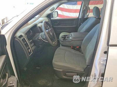 Zdjęcie 7 z 12 samochodu: 2018 RAM 1500 ST VIN:1C6RR7FT9JS281509 - miniatura