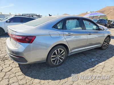 Trzecie zdjęcie samochodu z tyłu: 2025 VOLKSWAGEN JETTA SE VIN:3VW7X7BU4SM017044 - miniatura