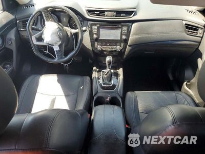 Zdjęcie 8 z 13 samochodu: 2017 NISSAN ROGUE SL VIN:JN8AT2MT3HW407836 - miniatura
