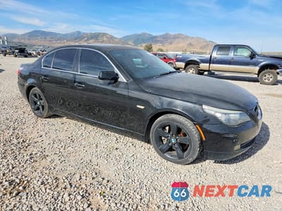 Czwarte zdjęcie samochodu z boku: 2008 BMW 528 XI VIN:WBANV13548CZ60014 - miniatura