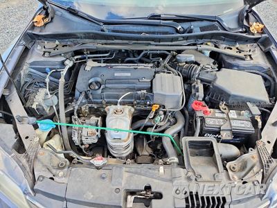 Zdjęcie 11 z 13 samochodu: 2016 HONDA ACCORD EXL VIN:1HGCT1B8XGA004186 - miniatura
