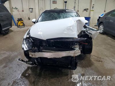 Piąte zdjęcie samochodu w środku: 2018 AUDI A3 PREMIUM PLUS VIN:WAUJ8GFF5J1005608 - miniatura