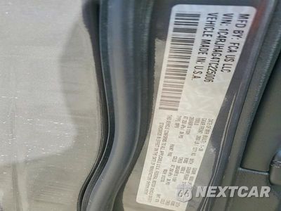 Zdjęcie 12 z 12 samochodu: 2026 JEEP GRAND CHEROKEE BASE VIN:1C4RJHAG4TC225006 - miniatura